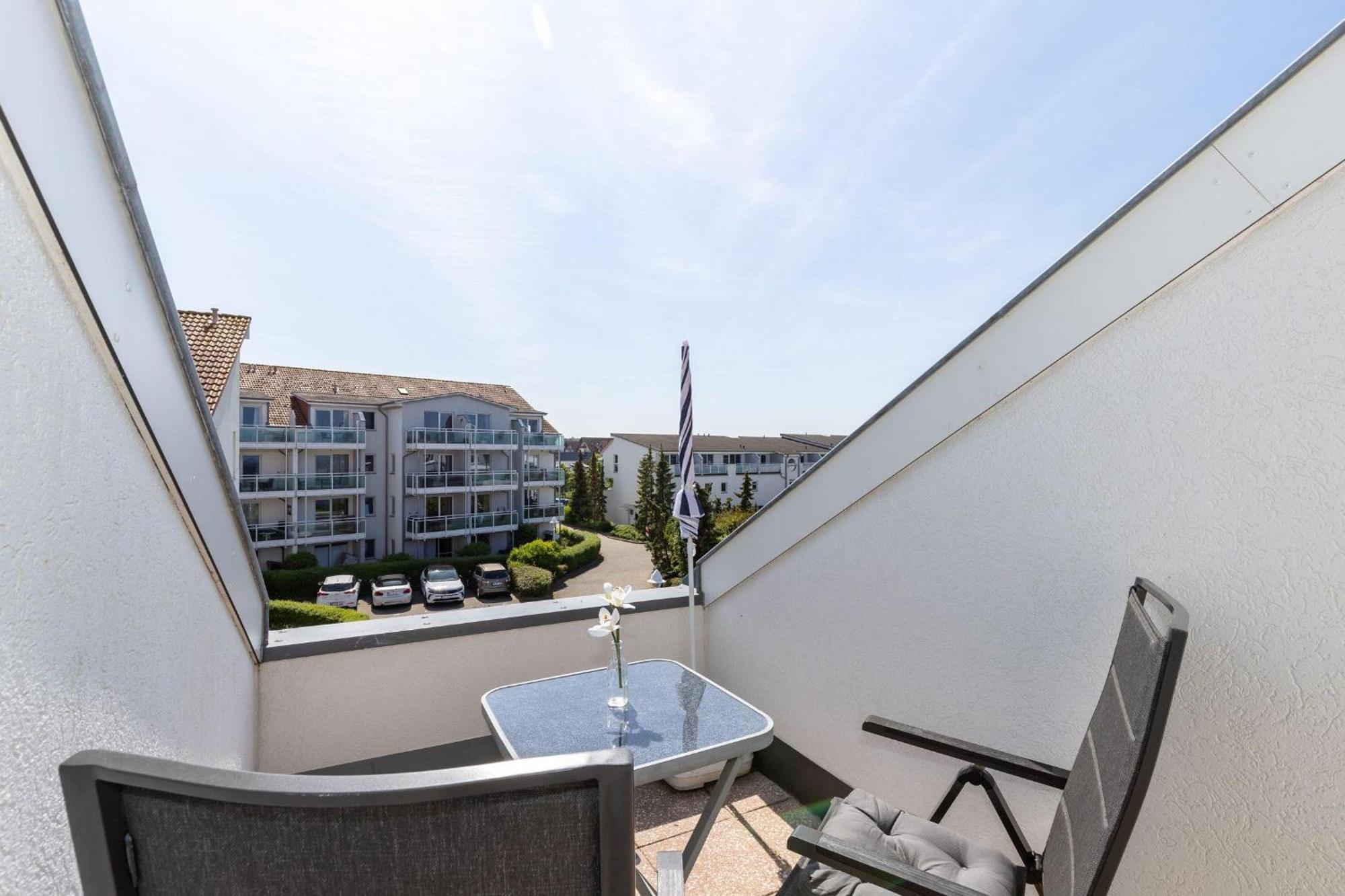Yachthafenresidenz-Wohnung-6301-834 Kuehlungsborn Exterior foto