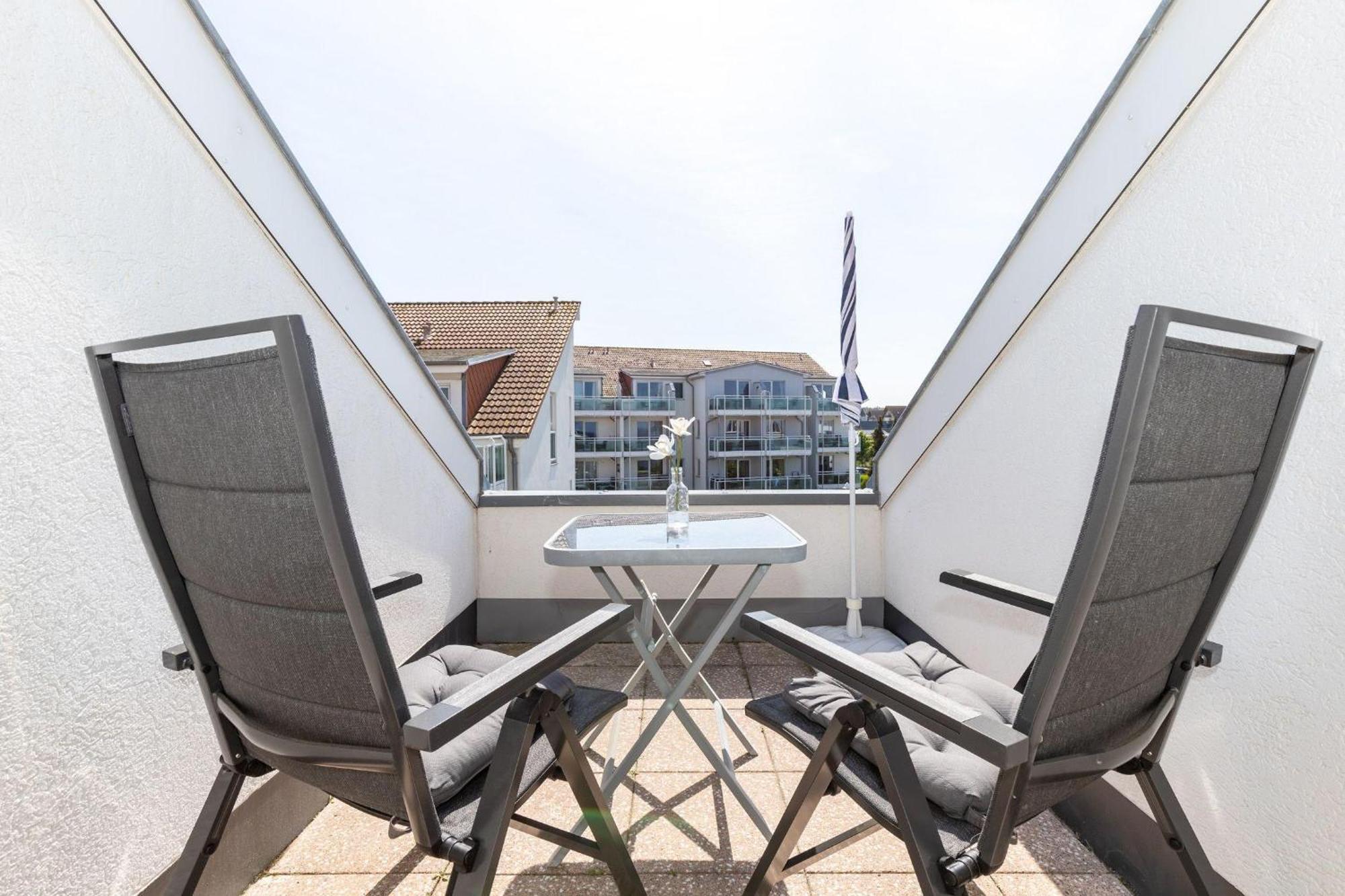 Yachthafenresidenz-Wohnung-6301-834 Kuehlungsborn Exterior foto