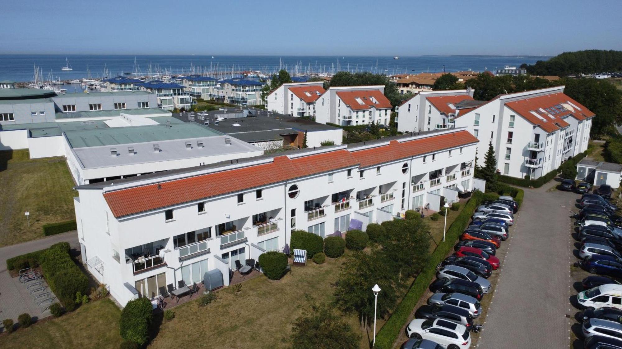 Yachthafenresidenz-Wohnung-6301-834 Kuehlungsborn Exterior foto